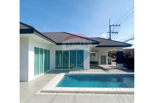 Luxury Villa in Garden Ville 1: Pool & Golf Nearby