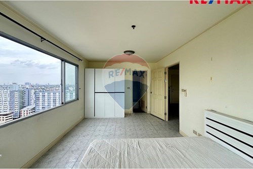 For Sale-Condo/Apartment-Bang Phlat, Bangkok-920091001-1299