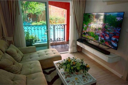 Seven Seas Jomtien — 2-Bedroom Condo with Pool Access — property photo 2