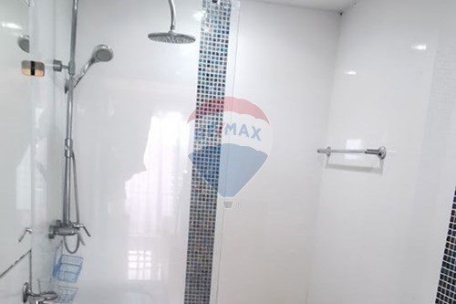 Stylish Condo in Jomtien with City Views photo