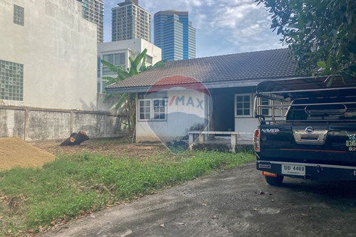 For Rent/Lease-Land-Watthana, Bangkok-920071049-1129