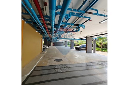 Chic Condo in Heart of Pattaya for Sale photo