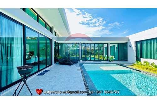 Pool Villa Pattaya photo