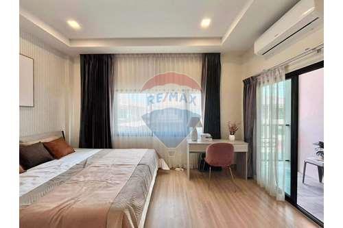 Townhome photo