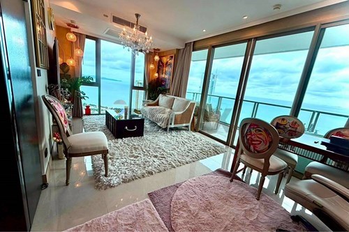 40th Floor Luxury 2BR/2BA w/ Balcony Jacuzzi