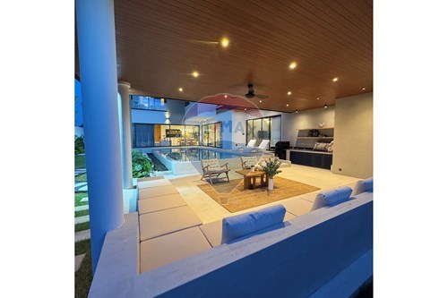 Luxury Smart Home in Pattaya near The Regent's International School photo