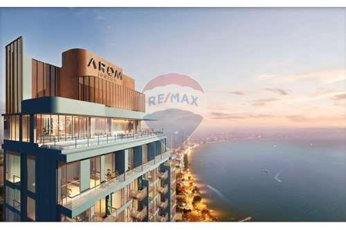 Luxury Condominium Pattaya photo