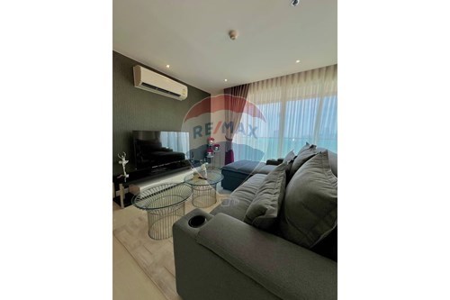 Own a Scenic 2-Bedroom Condo in Pattaya photo