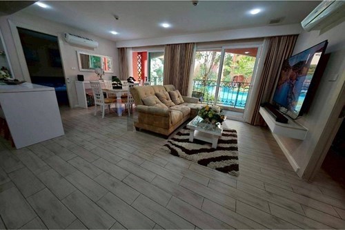 Seven Seas Jomtien — 2-Bedroom Condo with Pool Access — property photo 3