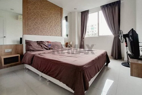 Urban Oasis: Luxury Living in Thailand Condo