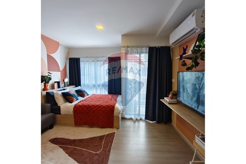 Chic Condo in Heart of Pattaya for Sale photo