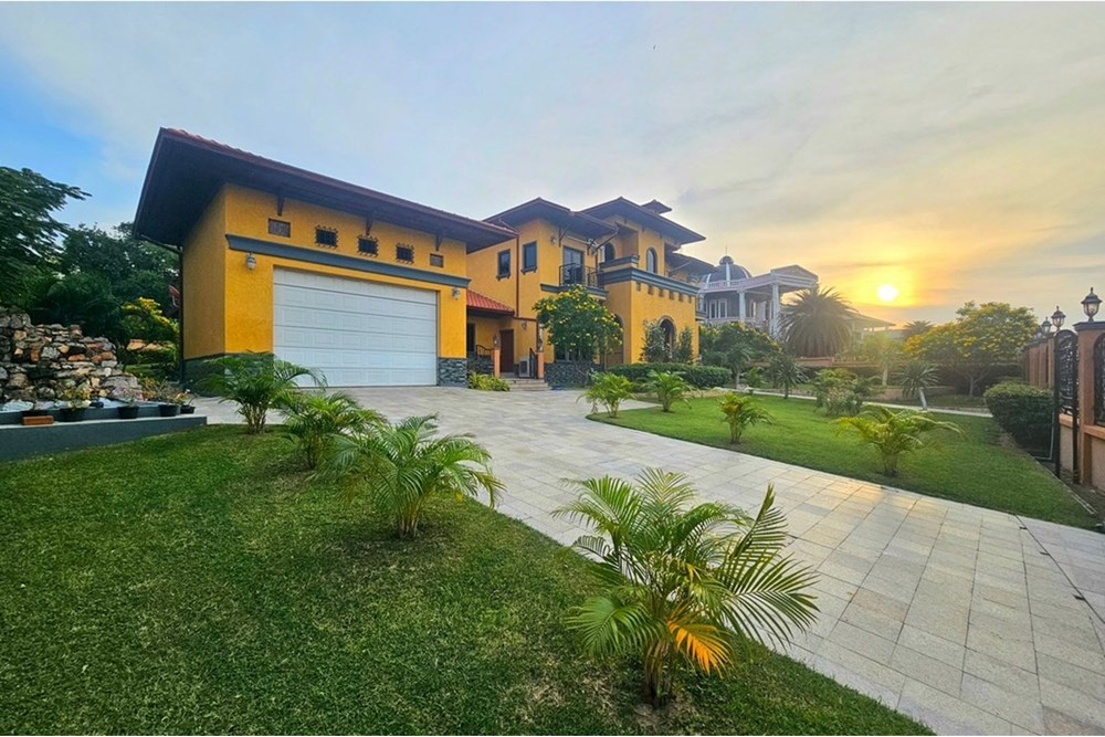 For Sale Villa at Nong Kae Hua Hin, Prachuap Khiri Khan, 23900000 THB, 4 Bedrooms, Nong Kae, Prachuap Khiri Khan