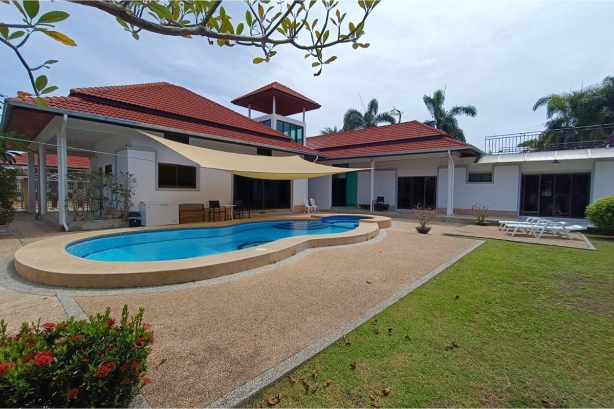 For Sale Villa at Hua Hin, Prachuap Khiri Khan, 9800000 THB, 3 Bedrooms, Prachuap Khiri Khan