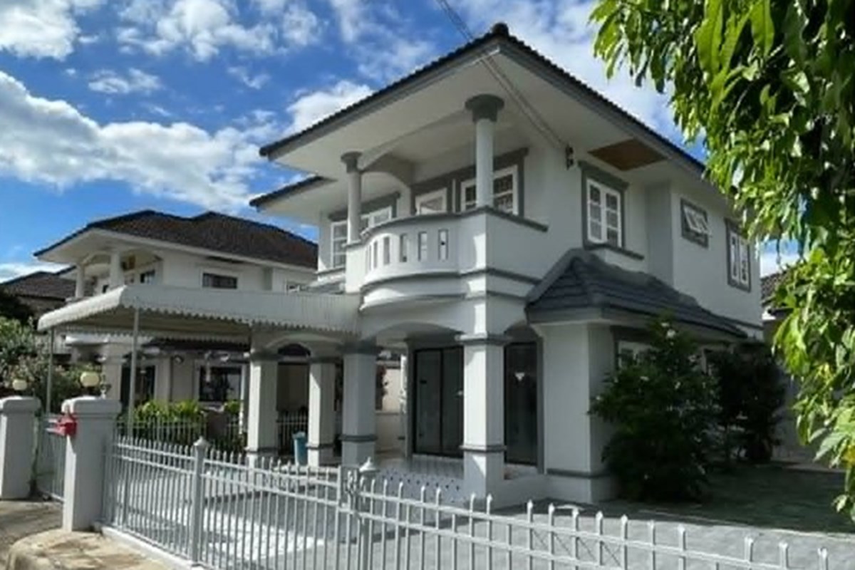 For Sale Two Level House at Nong Chom San Sai, Chiang Mai, North, 3390000 THB, 4 Bedrooms, Nong Chom, Chiang Mai