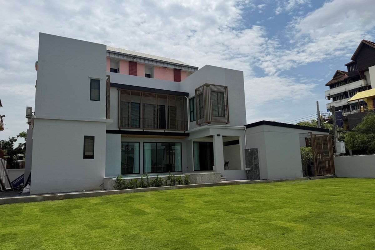 For Sale Single House at Chang Phueak Mueang Chiang Mai, Chiang Mai, 25000000 THB, 4 Bedrooms, Chang Phueak, Chiang Mai