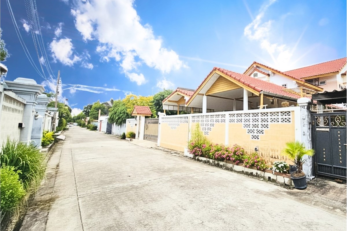 For Sale Single House at Chom Thong, Bangkok, 6450000 THB, 4 Bedrooms, Bangkok