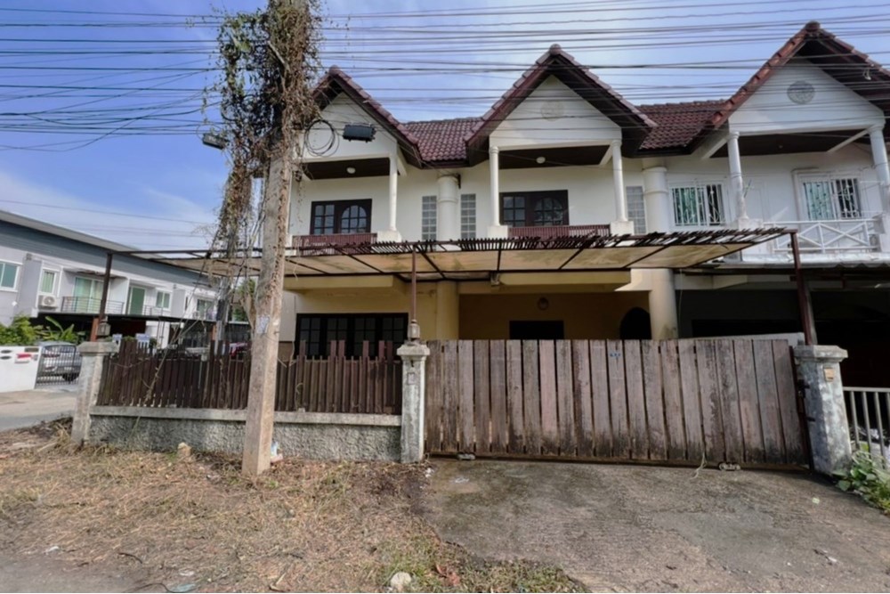 For Sale Townhouse at San Klang San Kamphaeng, Chiang Mai, 3680000 THB, 4 Bedrooms, San Klang, Chiang Mai