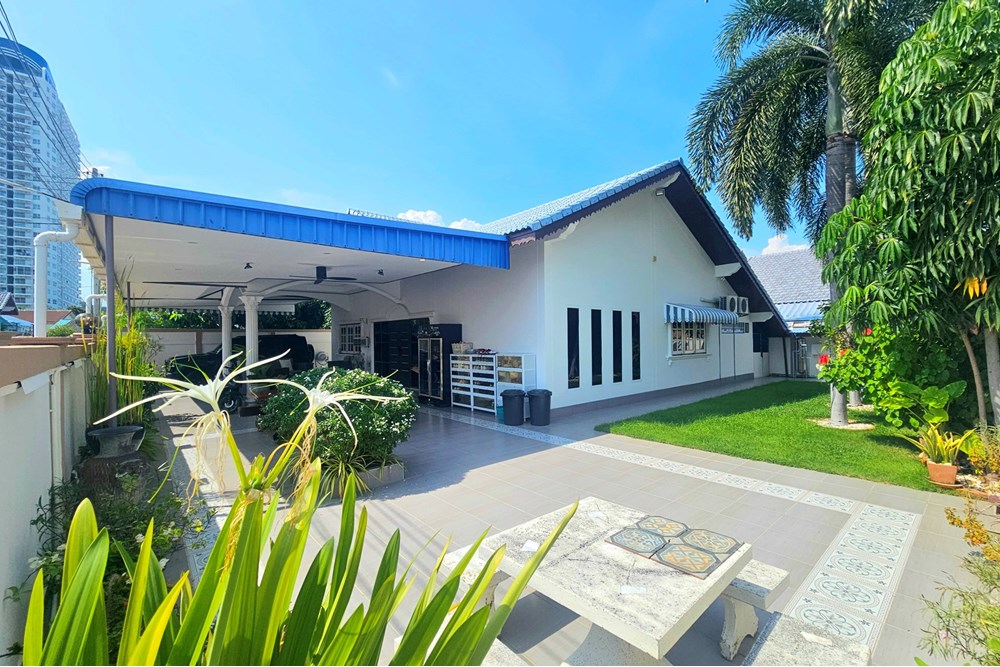 For Sale Single House at Hua Hin, Prachuap Khiri Khan, 6500000 THB, 2 Bedrooms, Prachuap Khiri Khan