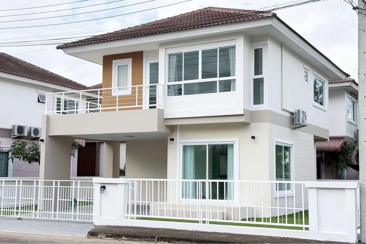 For Sale Two Level House at Nong Chom San Sai, Chiang Mai, North, 3150000 THB, 3 Bedrooms, Nong Chom, Chiang Mai