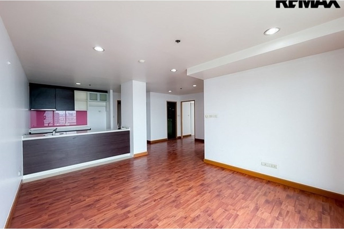 For Sale Condo/Apartment at Bang Kapi, Bangkok, Central, 10240, 4200000 THB, 2 Bedrooms, Bangkok