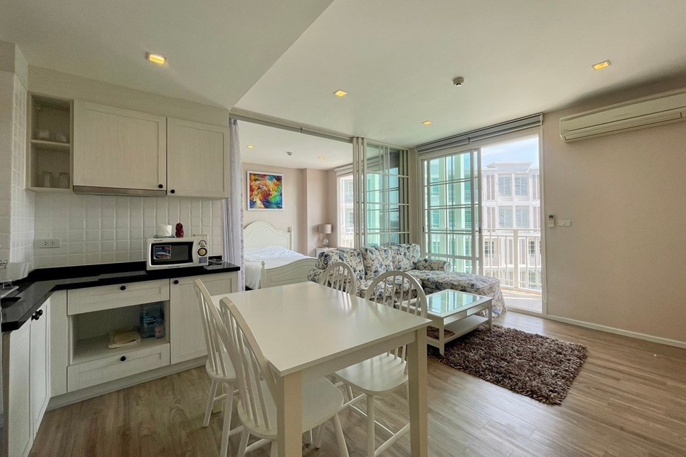 For Sale Condo/Apartment at Hua Hin, Prachuap Khiri Khan, 5800000 THB, 2 Bedrooms, Prachuap Khiri Khan