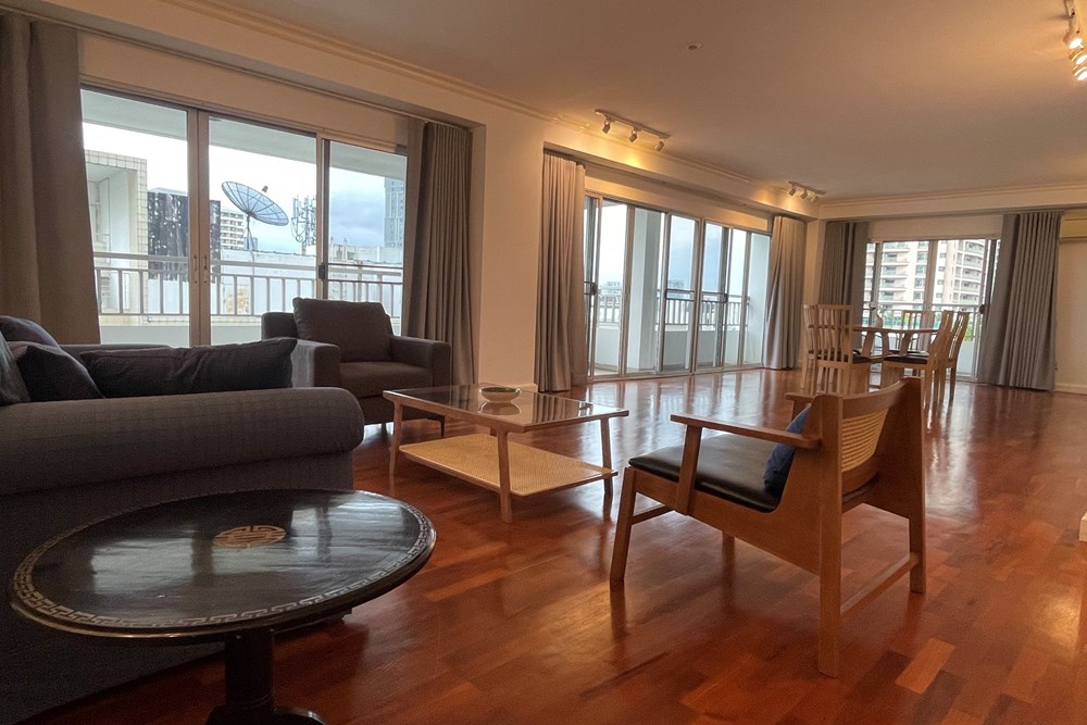 For Sale Condo/Apartment at Sathorn Sathon, Bangkok, Central, 32000000 THB, 3 Bedrooms, Bangkok