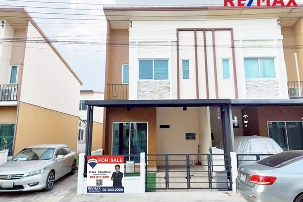 For Sale Townhouse at Nong Khaem, Bangkok, 2450000 THB, 3 Bedrooms, Bangkok