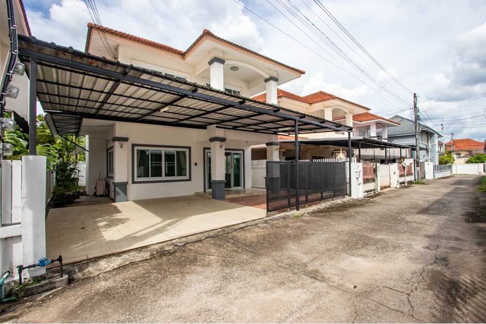 For Sale Two Level House at Mae Hia Mueang Chiang Mai, Chiang Mai, 3299999 THB, 4 Bedrooms, Mae Hia, Chiang Mai