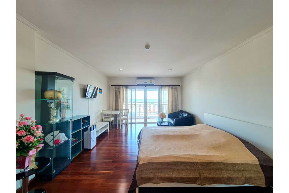 For Sale Luxury Condo at Hua Hin, Prachuap Khiri Khan, 2900000 THB, 1 Bedrooms, Prachuap Khiri Khan