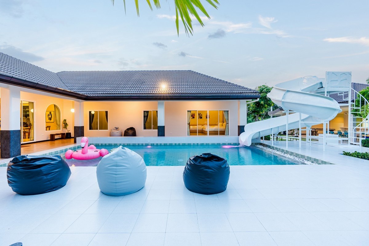 For Sale Villa at Hua Hin, Prachuap Khiri Khan, 18500000 THB, 4 Bedrooms, Prachuap Khiri Khan