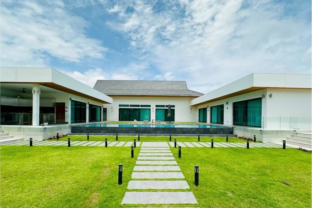 For Sale Villa at Hua Hin, Prachuap Khiri Khan, 26900000 THB, 5 Bedrooms, Prachuap Khiri Khan