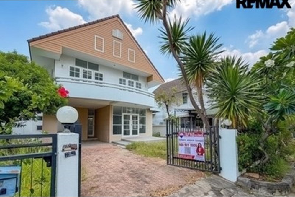 For Sale Single House at Saphan Sung, Bangkok, 6200000 THB, 3 Bedrooms, Bangkok