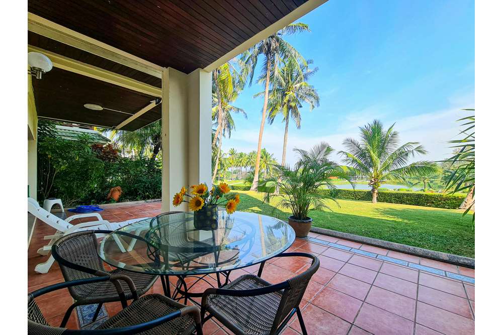 For Sale Luxury Condo at Hua Hin, Prachuap Khiri Khan, 10500000 THB, 3 Bedrooms, Prachuap Khiri Khan