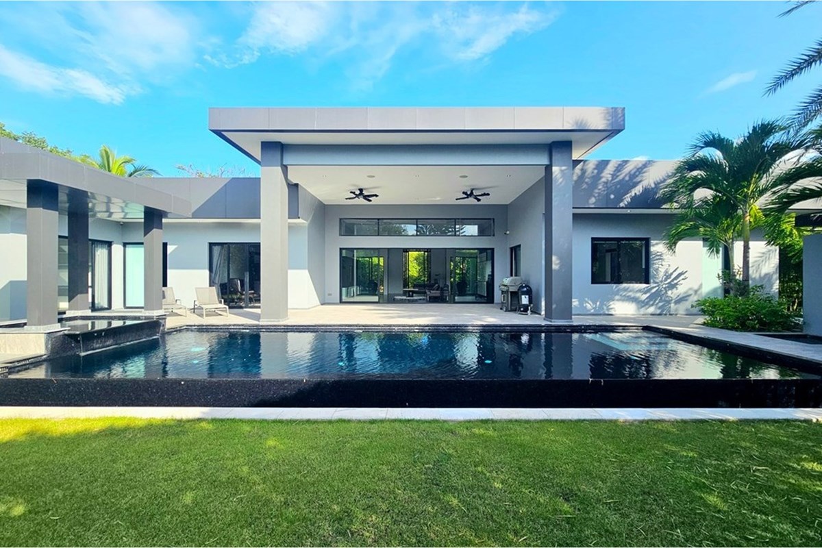 For Sale Villa at Hua Hin, Prachuap Khiri Khan, West, 21800000 THB, 3 Bedrooms, Prachuap Khiri Khan