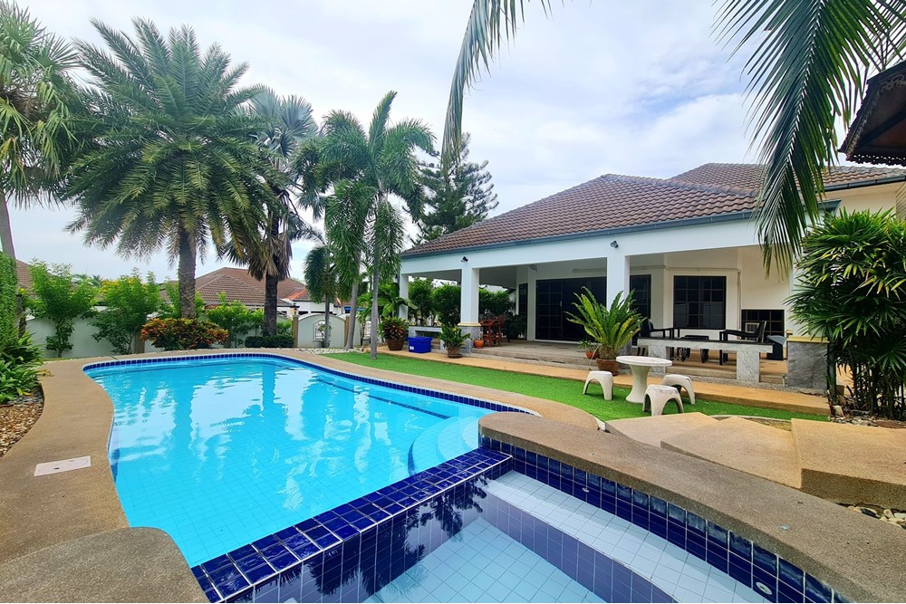 For Sale Villa at Hua Hin, Prachuap Khiri Khan, 12500000 THB, 5 Bedrooms, Prachuap Khiri Khan