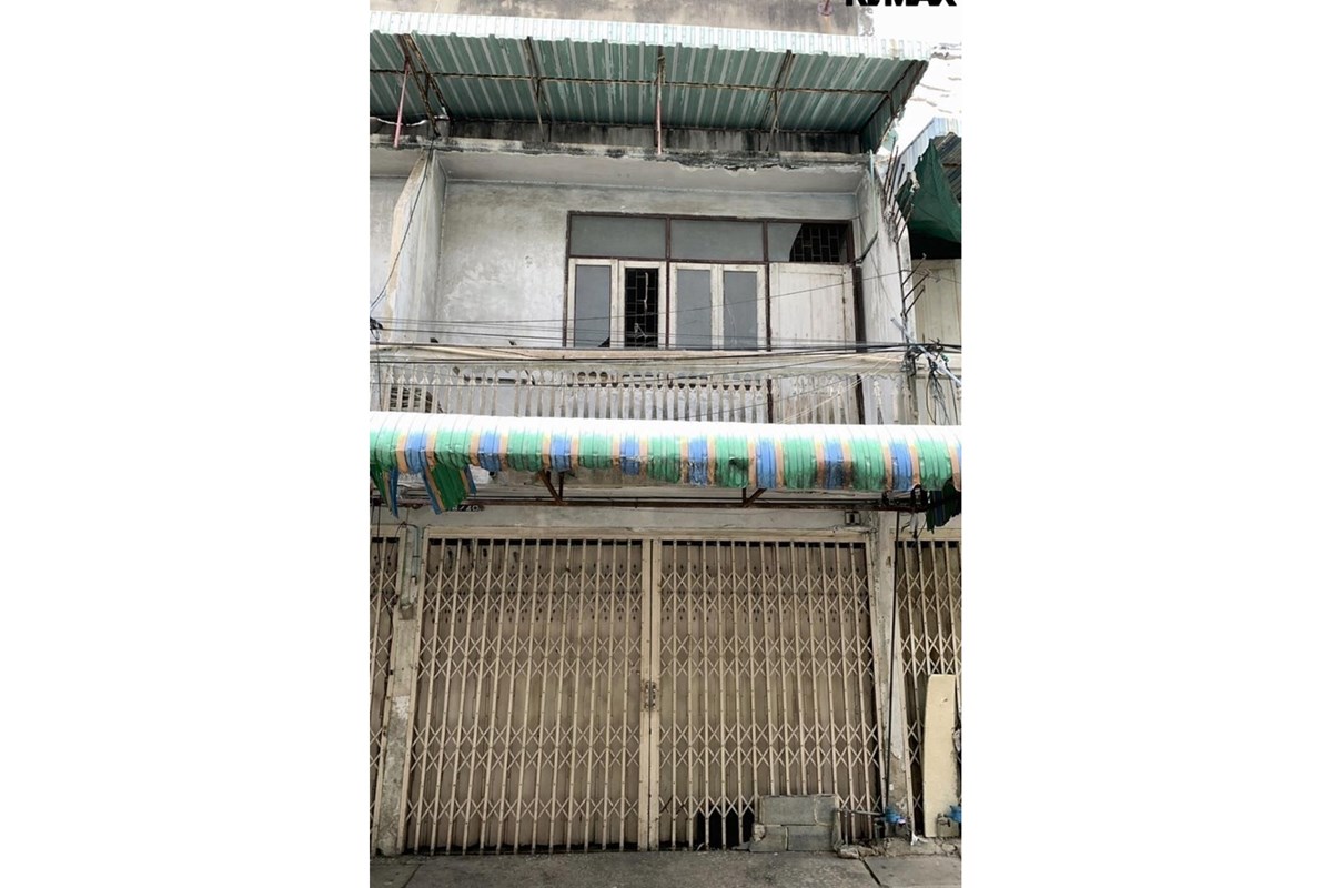 For Sale Townhouse at Thon Buri, Bangkok, 2000000 THB, 1 Bedrooms, Bangkok