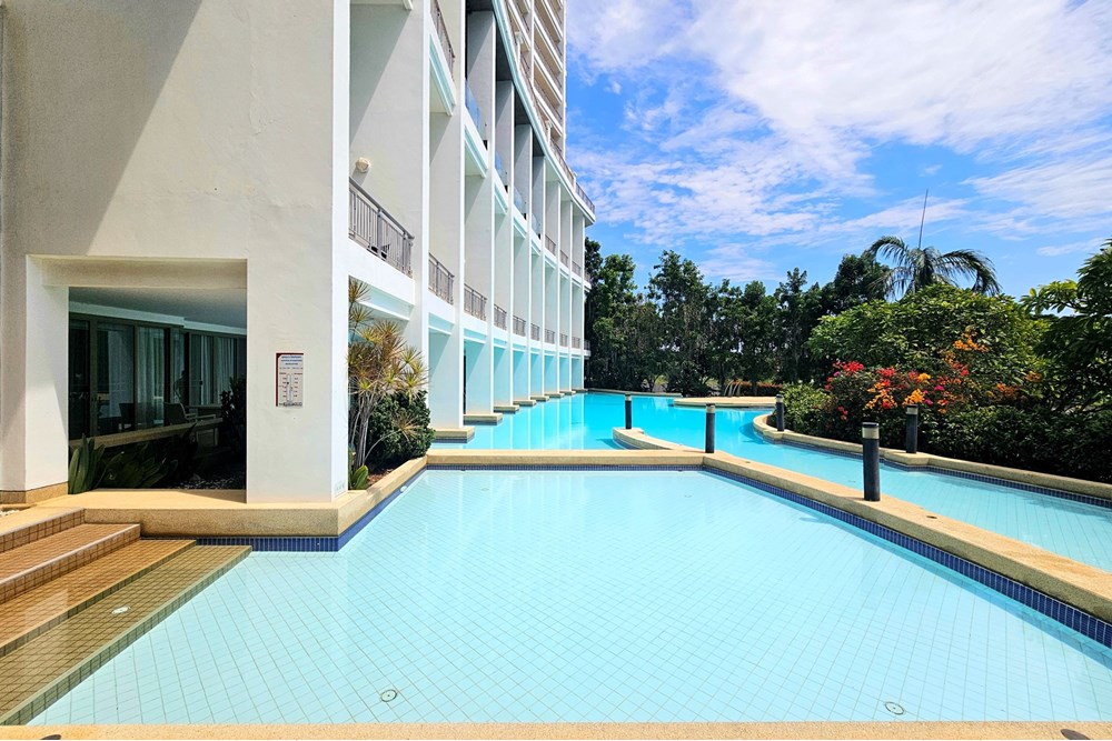 For Sale Condo/Apartment at Hua Hin, Prachuap Khiri Khan, 4470000 THB, 1 Bedrooms, Prachuap Khiri Khan