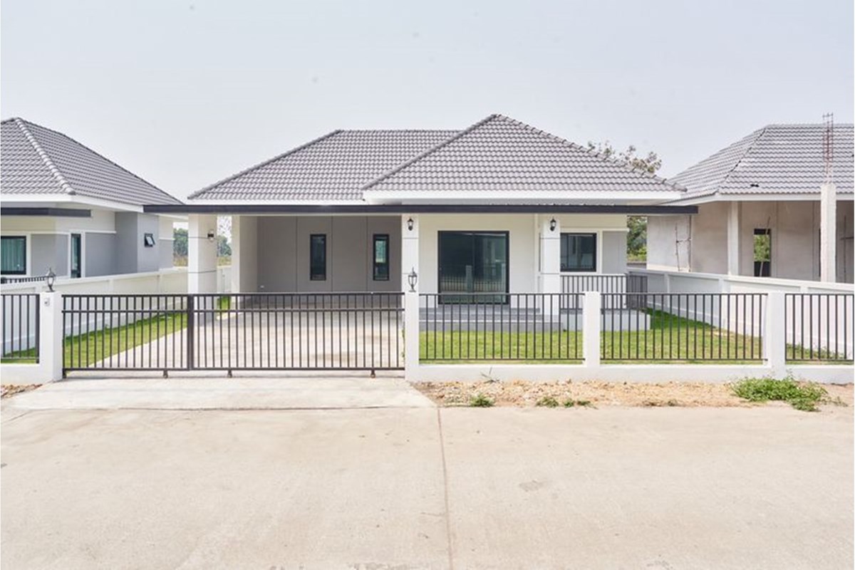 For Sale Single House at San Klang San Pa Tong, Chiang Mai, North, 2500000 THB, 3 Bedrooms, San Klang, Chiang Mai