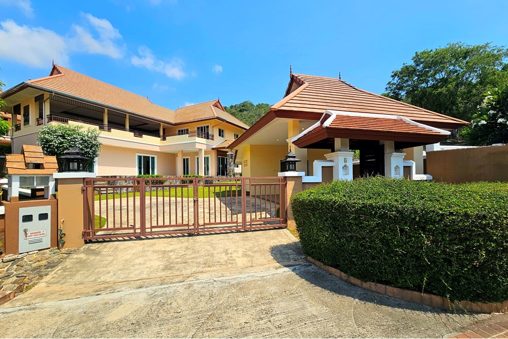 For Sale Villa at Hua Hin, Prachuap Khiri Khan, 9500000 THB, 3 Bedrooms, Prachuap Khiri Khan