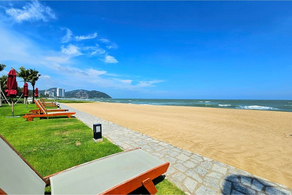 For Sale Condo/Apartment at Hua Hin, Prachuap Khiri Khan, 6300000 THB, 2 Bedrooms, Prachuap Khiri Khan