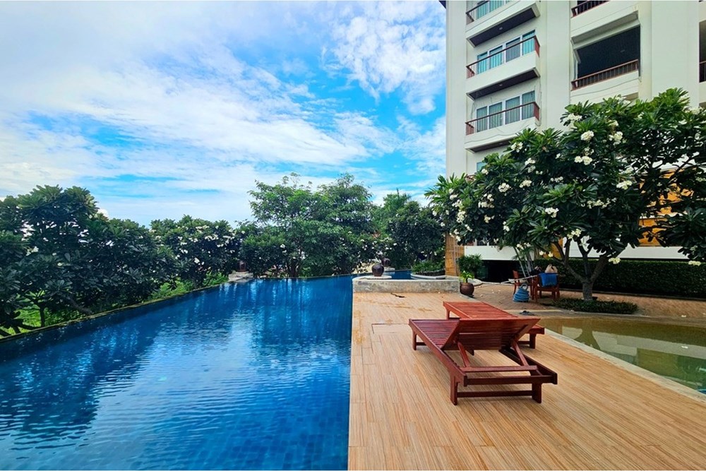 For Sale Condo/Apartment at Hua Hin, Prachuap Khiri Khan, 4200000 THB, 2 Bedrooms, Prachuap Khiri Khan