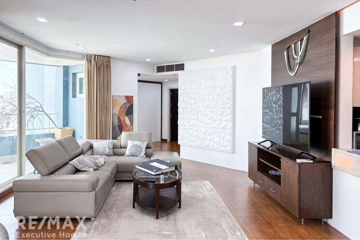 For Sale Condo/Apartment at Watermark Chaophraya Khlong San, Bangkok, 70000 THB, 3 Bedrooms, Watermark Chaophraya, Bangkok