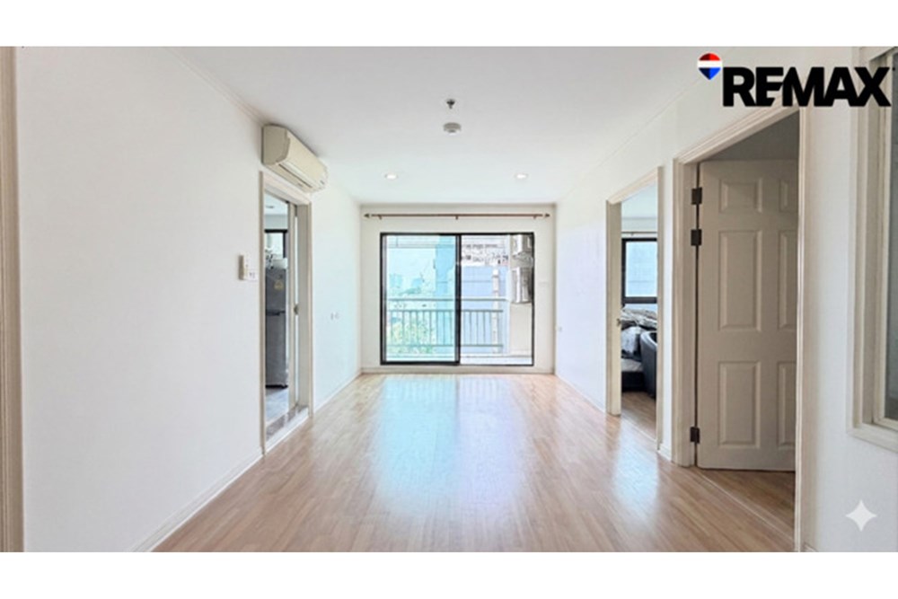 For Sale Condo/Apartment at Thon Buri, Bangkok, 2950000 THB, 2 Bedrooms, Bangkok