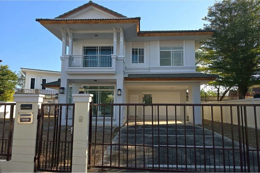 For Sale Two Level House at Mae Hia Mueang Chiang Mai, Chiang Mai, 9590000 THB, 4 Bedrooms, Mae Hia, Chiang Mai