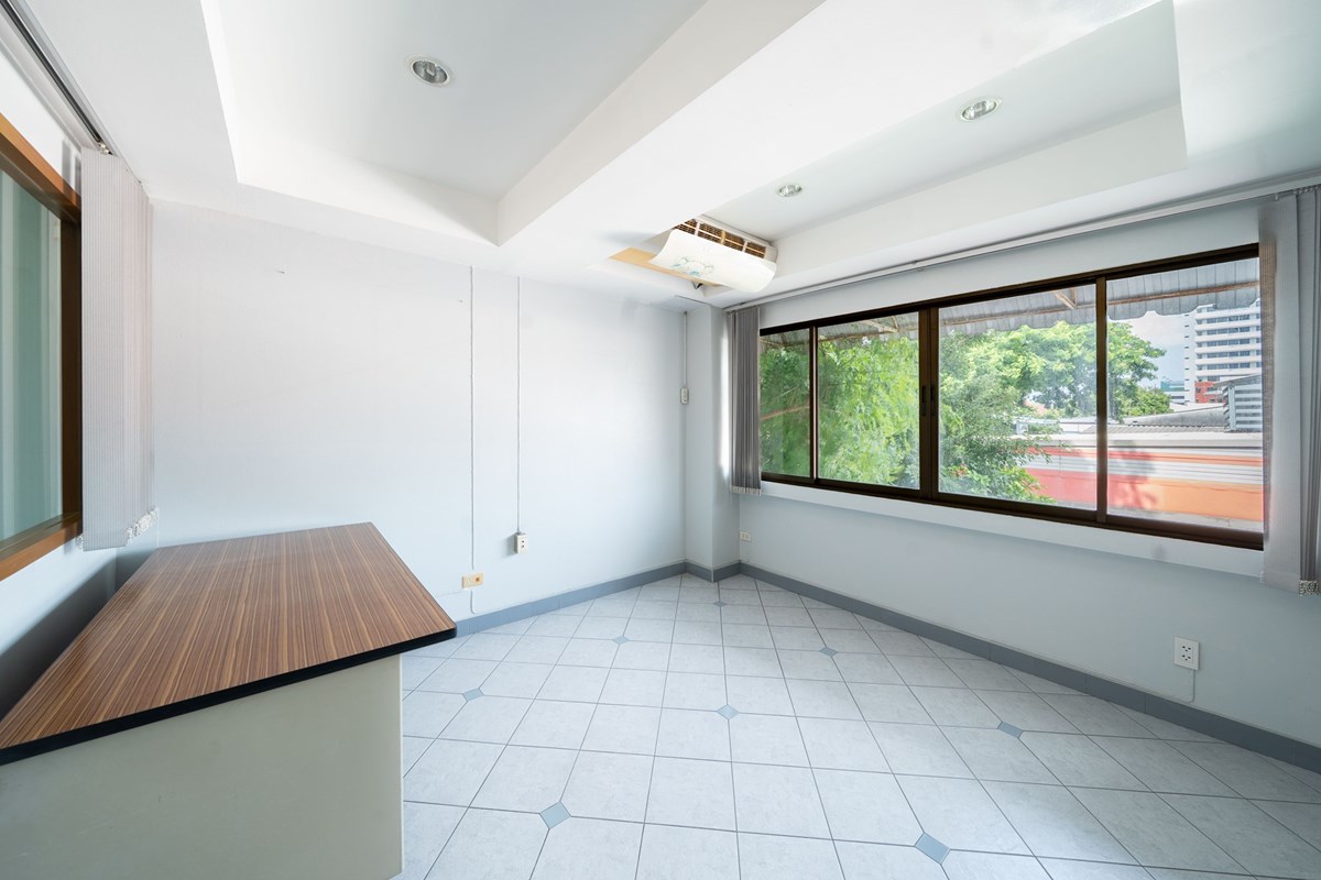 For Sale Condo/Apartment at Royal Park Phaya Thai, Bangkok, 8500000 THB, Bedrooms, Royal Park, Bangkok