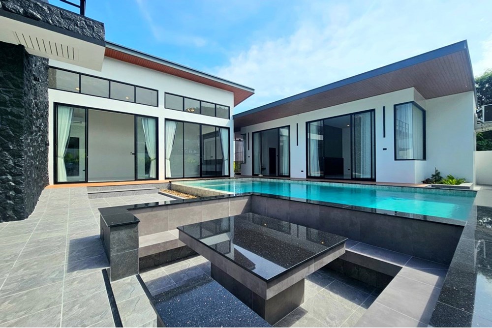 For Sale Villa at Hua Hin, Prachuap Khiri Khan, 13900000 THB, 5 Bedrooms, Prachuap Khiri Khan