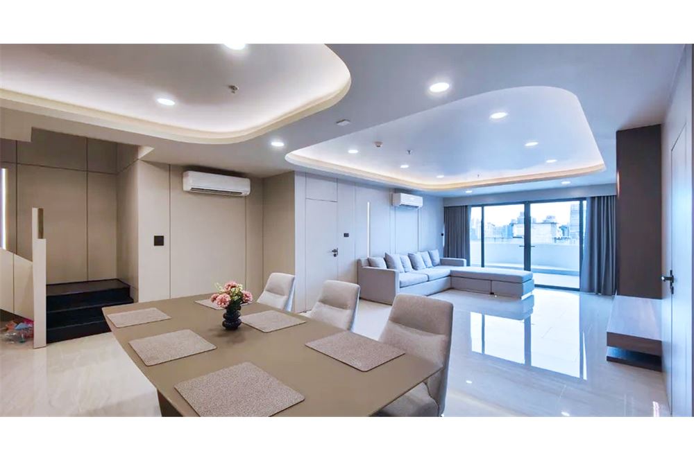 For Sale Condo/Apartment at Sukhumvit - Soi 4 - Khlong Toei, Bangkok, Central, 45000000 THB, 4 Bedrooms, Bangkok