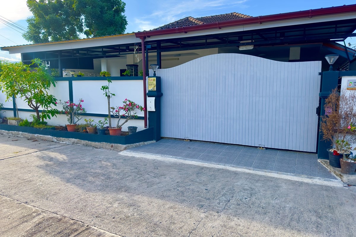 For Sale Single House at Nong Chom San Sai, Chiang Mai, 3500000 THB, 3 Bedrooms, Nong Chom, Chiang Mai