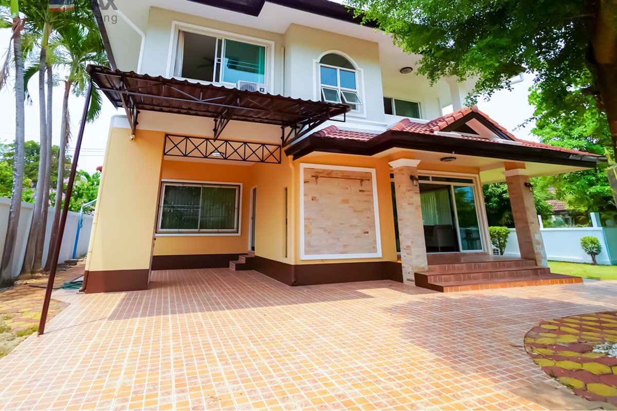 For Sale Two Level House at Mae Hia Mueang Chiang Mai, Chiang Mai, 8900000 THB, 5 Bedrooms, Mae Hia, Chiang Mai