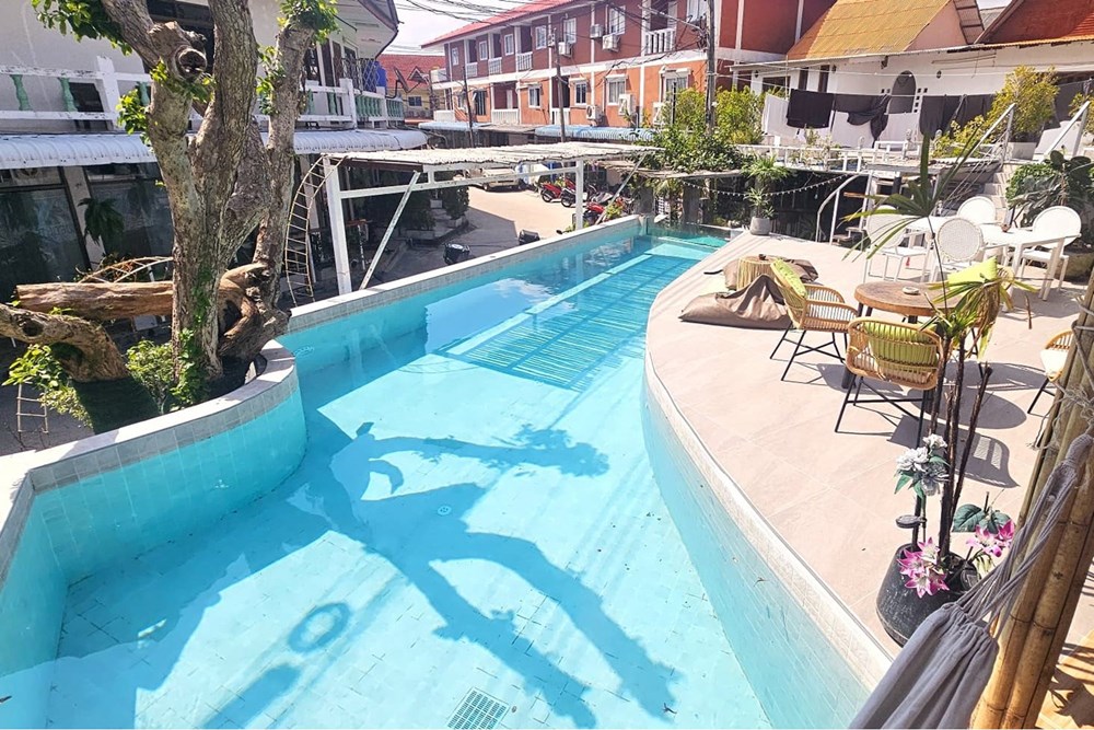For Sale House with Commercial Space at Koh Pha Ngan, Surat Thani, 60000000 THB, 22 Bedrooms, Surat Thani